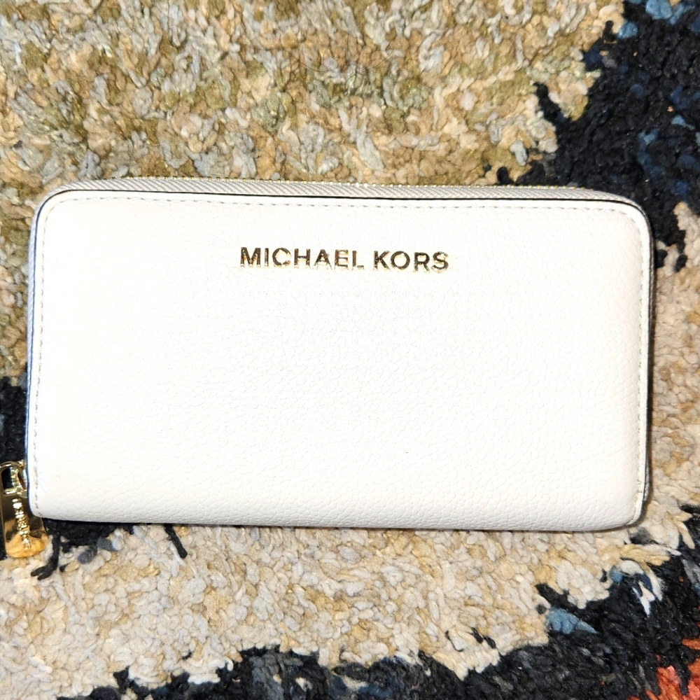 Michael Michael Kors Wallet